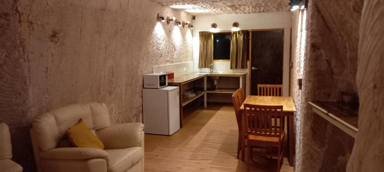 Venushill B+B Coober Pedy Kültér fotó